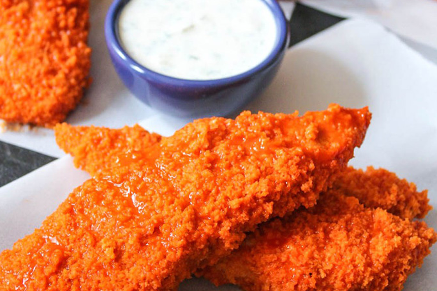 Buffalo Fingie - CVR.png